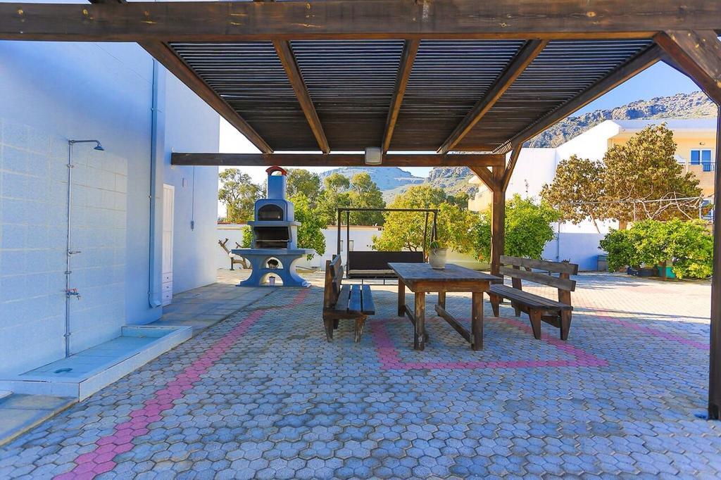 Villa Amor Pefki Екстериор снимка