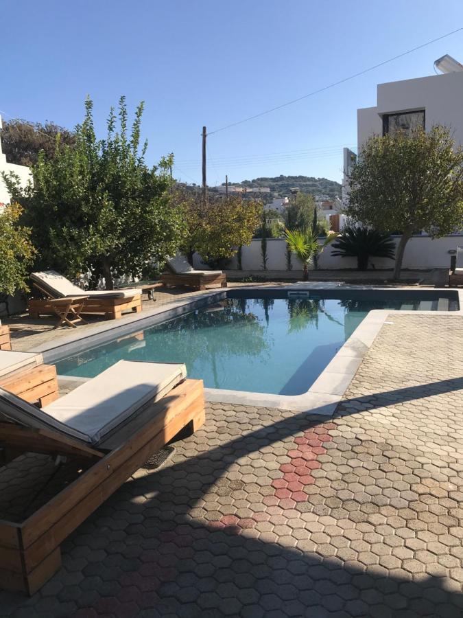 Villa Amor Pefki Екстериор снимка