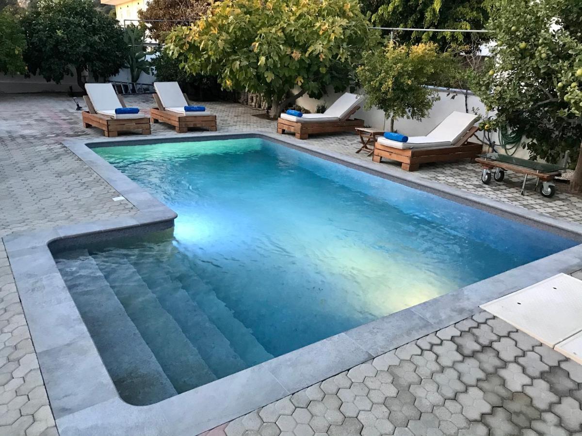 Villa Amor Pefki Екстериор снимка