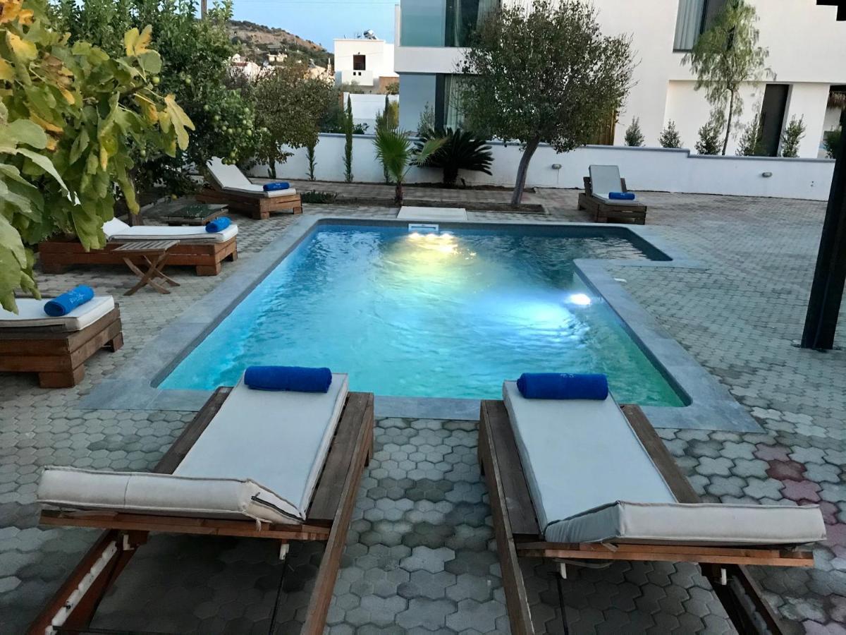 Villa Amor Pefki Екстериор снимка